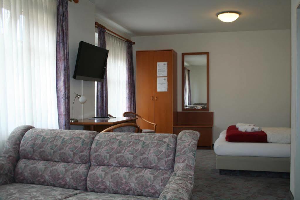 Hotel Am Markt Eckartsberga Exterior photo